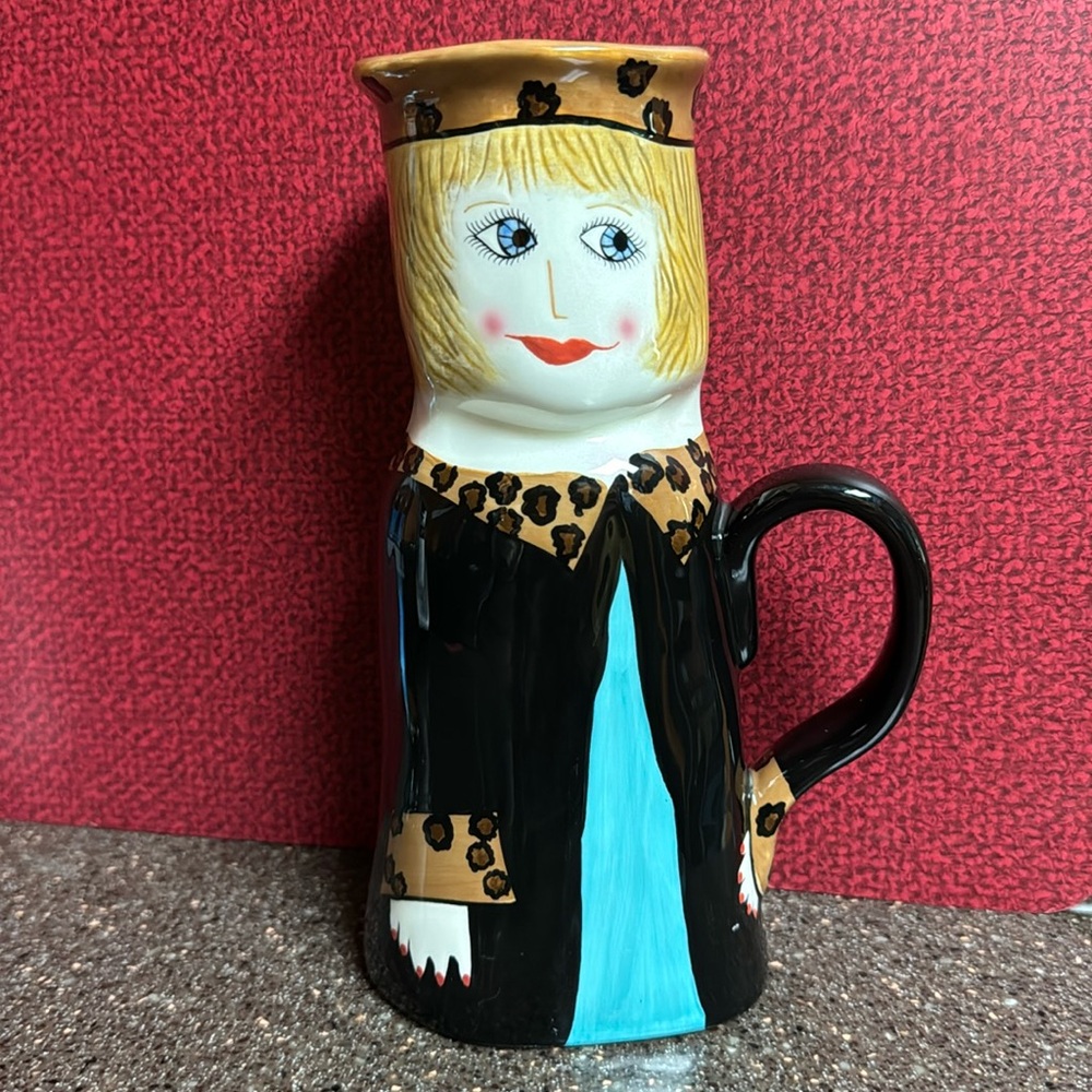 SUSAN PALEY “LUCY LATTE” 8” VASE/MUG